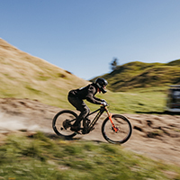 Jed Mildon : Le saut en vélo électrique le plus long du monde | PRO Stories
