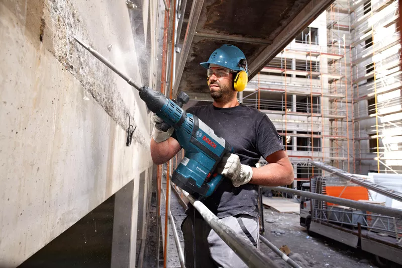 GSH 7 VC Demolition Hammer with SDS max | Bosch Professional