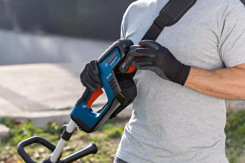 Bosch 18v deals cordless strimmer